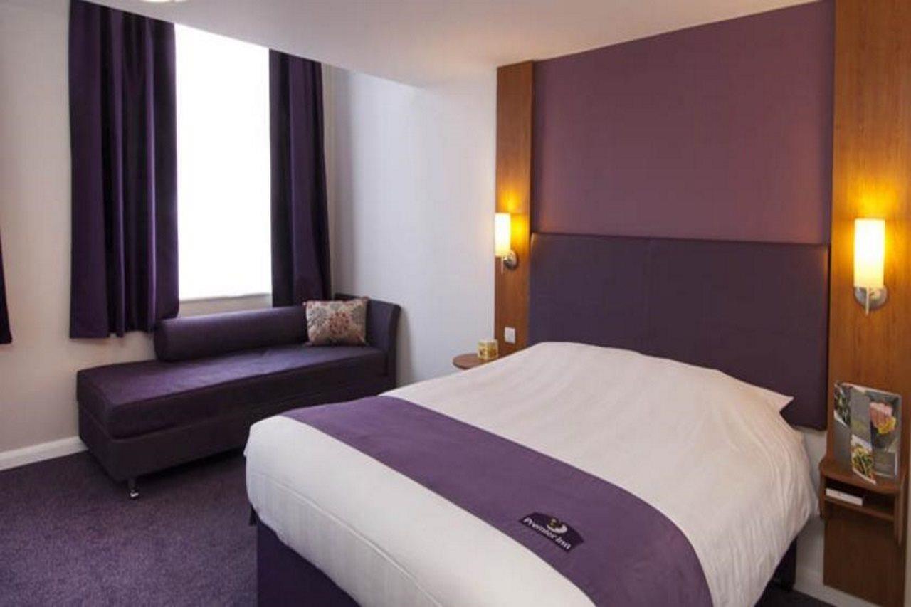 Premier Inn Manchester Central Esterno foto