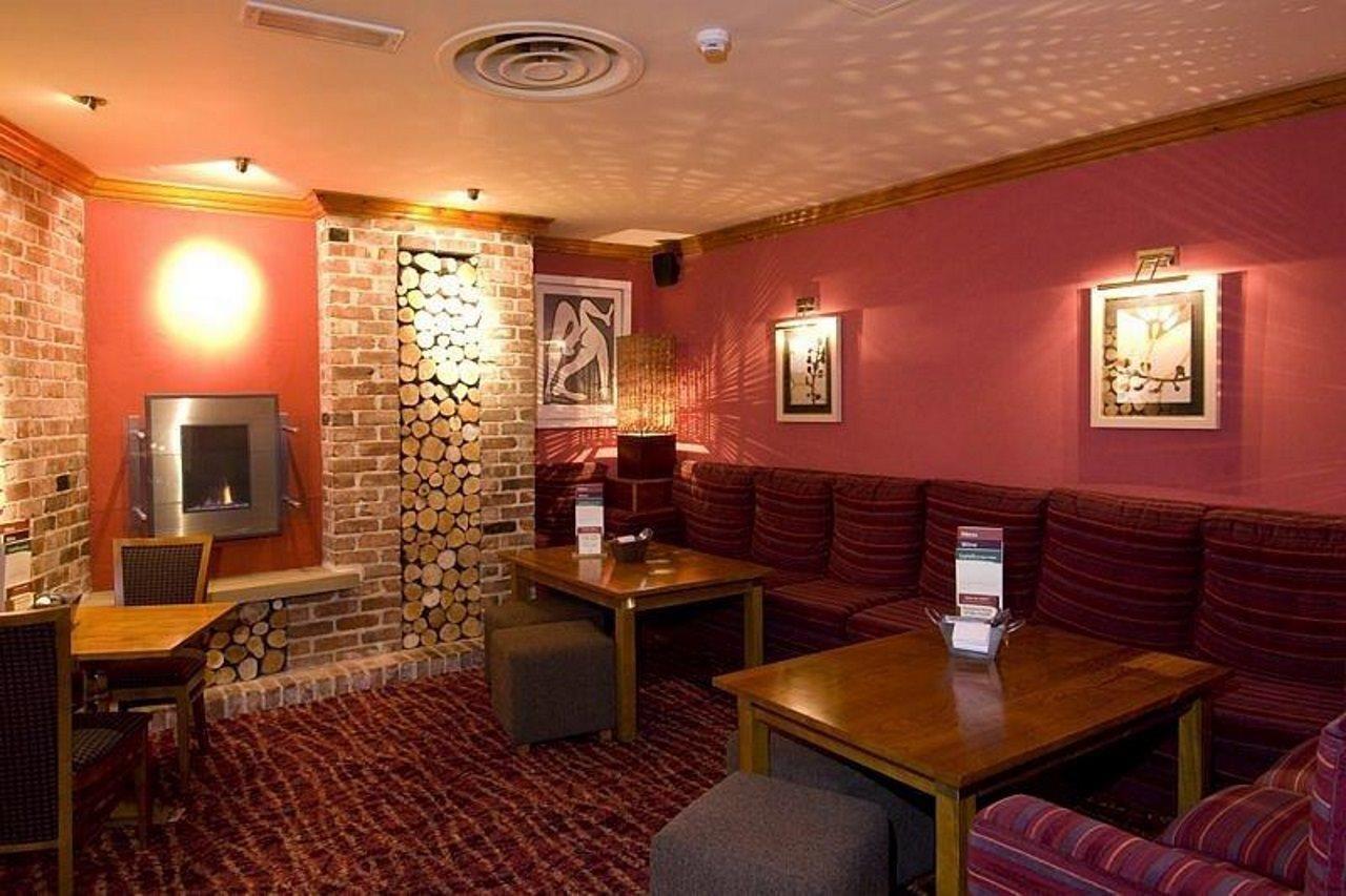 Premier Inn Manchester Central Esterno foto