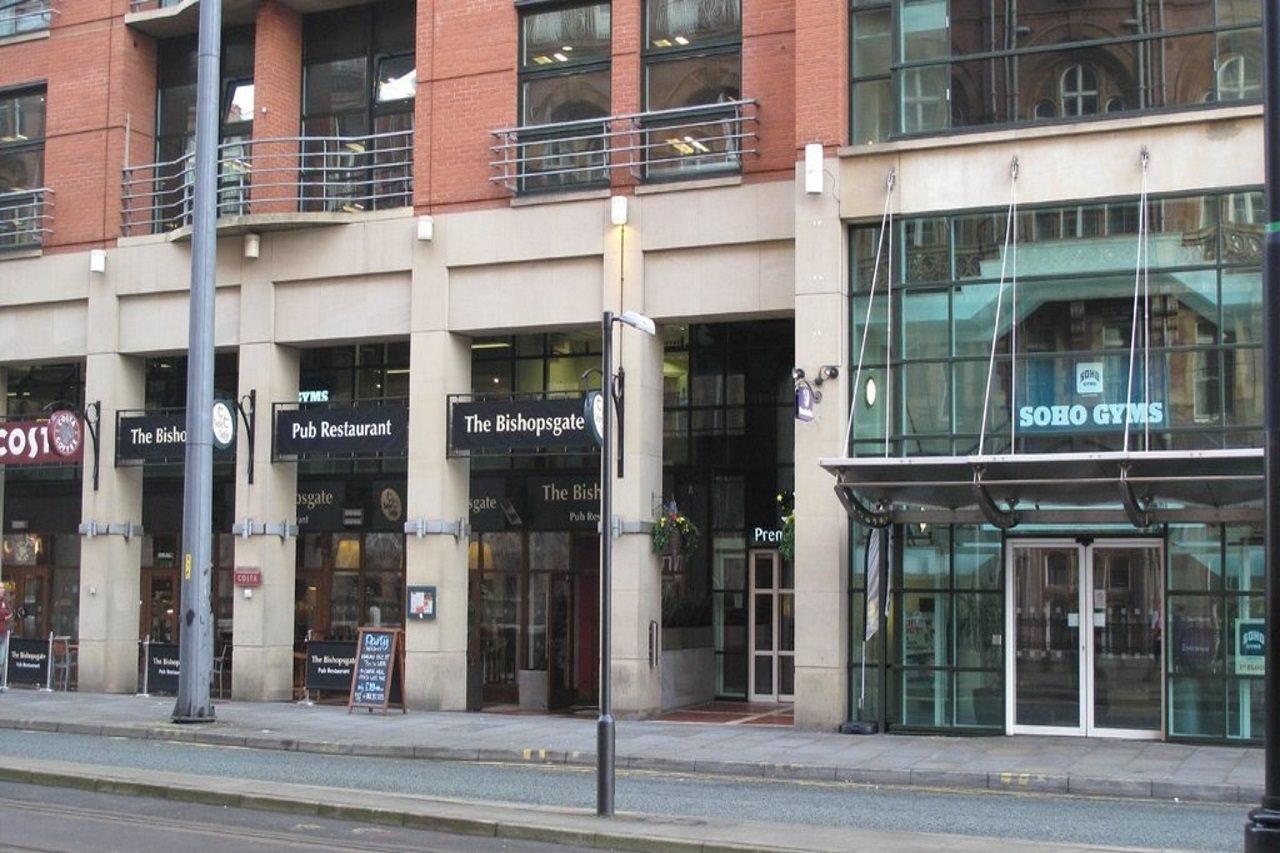 Premier Inn Manchester Central Esterno foto